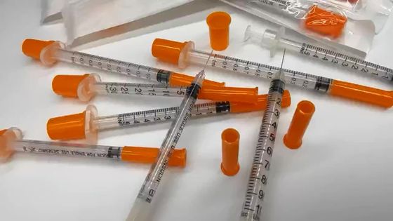De beschikbare Steriele Beschikbare Automatische Spuit van de Spuitinsuline